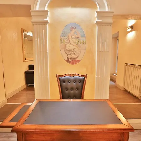 Grottini Luxury ~ Pantheon רומא