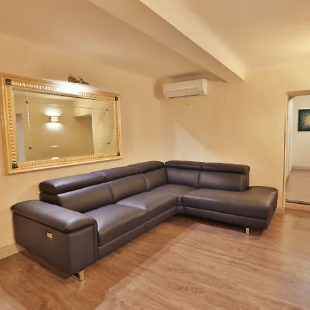 Grottini Luxury ~ Pantheon 4* 罗马