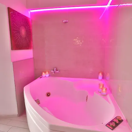 Grottini Luxury ~ Pantheon 4*