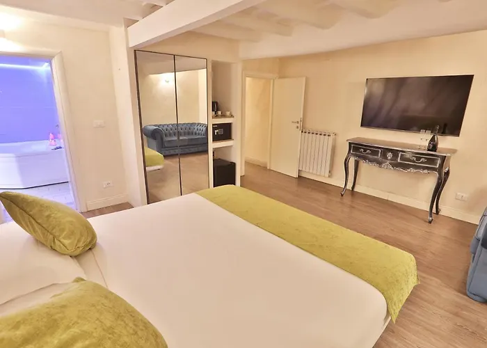 Grottini Luxury ~ Pantheon Πανσιόν